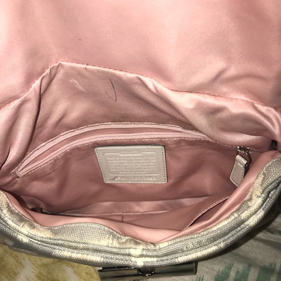 Authentic coach bag with long strap - Picture 3 of 4